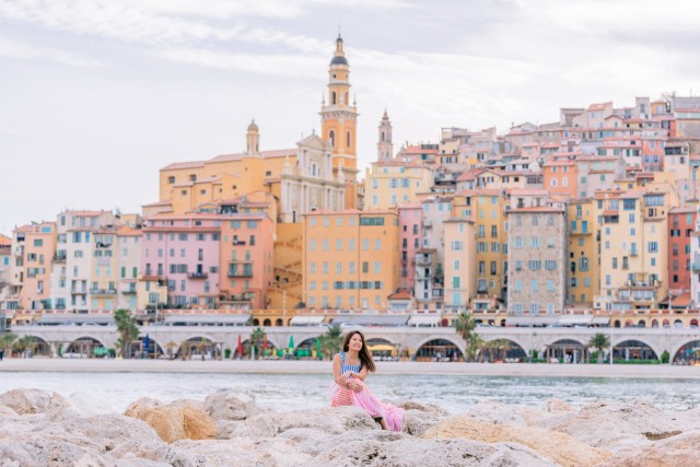 Visit Photoshoot in Menton with a Mentonese photographer in Menton