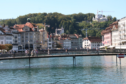 Lucerne : Visite guidée privée avec un guide régionalLucerne : Visite à pied privée avec un guide local