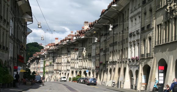 Bern: Private Tour zu Fuß mit einem ortskundigen Guide