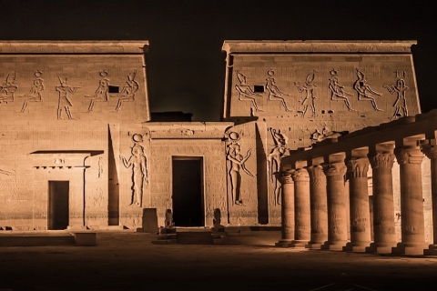 Aswan: gedeelde tour van een halve dag door de Philae-tempel met gidsMet Engelse gids