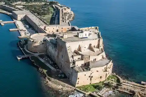 Brindisi : Visite du château Alfonsino - Isola di Sant'Andrea