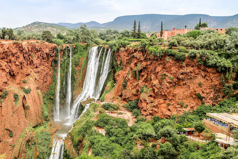 &quot;Cachoeira Ouzoud: Fuga de 1 Dia em Marrakech&quot;De Marrakech: Cachoeiras Ouzoud, caminhada e passeio de barco