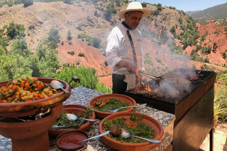 Marrakech: Claas de Cocina Auténtica con una Familia Bereber