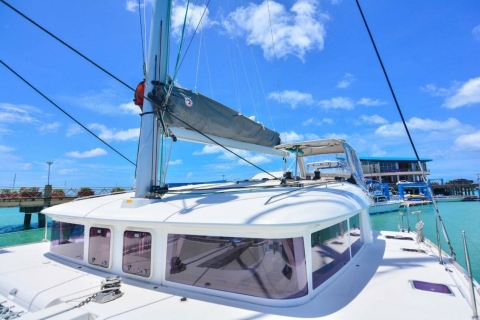 Private Catamaran Charter to Maiton & Coral Islands