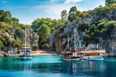 Sarigerme: gita in barca alle 12 isole con pranzo e trasferimento