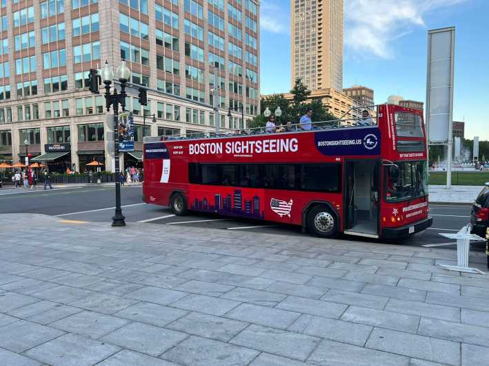 Boston: Hop-On Hop-Off Sightseeing Bus Tour