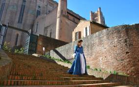 Stroll with Madame de Lapérouse in 18th-Century Albi