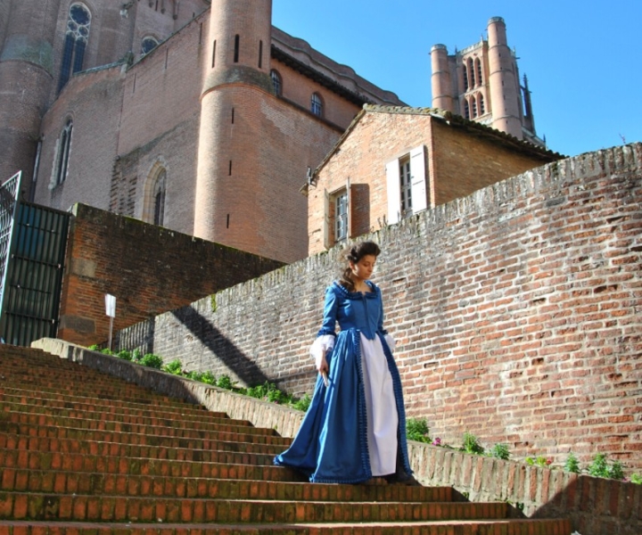 Stroll with Madame de Lapérouse in 18th-Century Albi