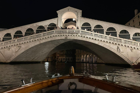 Venezia: Private Tour in Barca nach Murano, Burano und Torcello