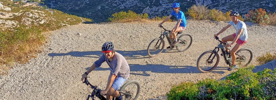 Au départ de Marseille : Parc national des Calanques - Randonnée en VTT