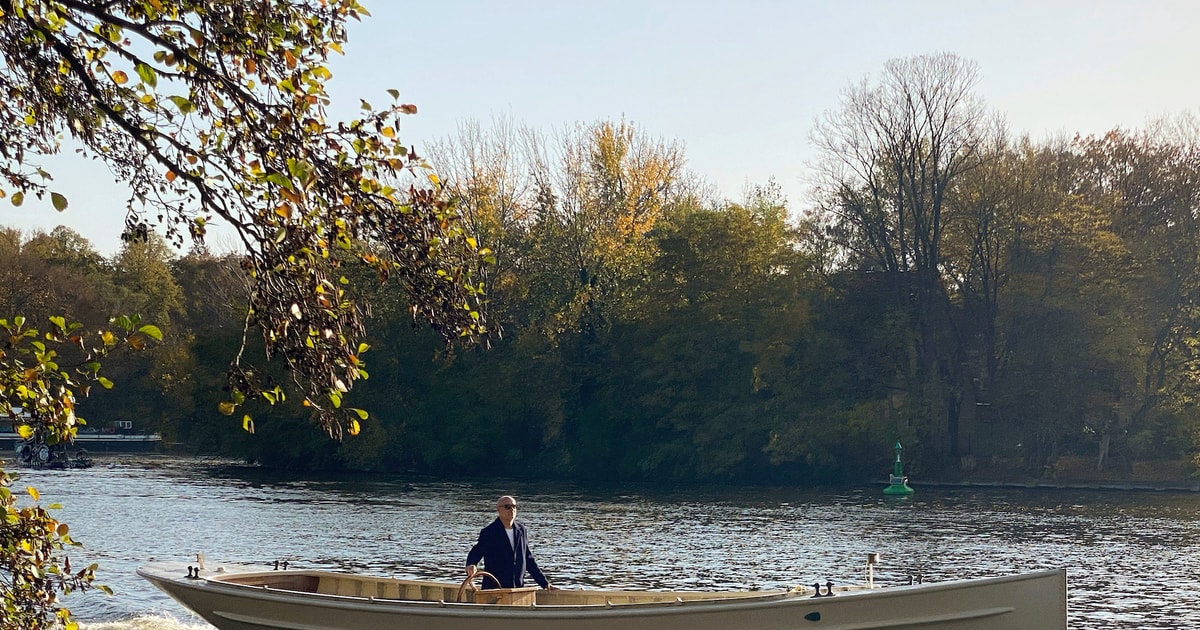 Berlin boat Sightseeing on electrified 1920s boat GetYourGuide