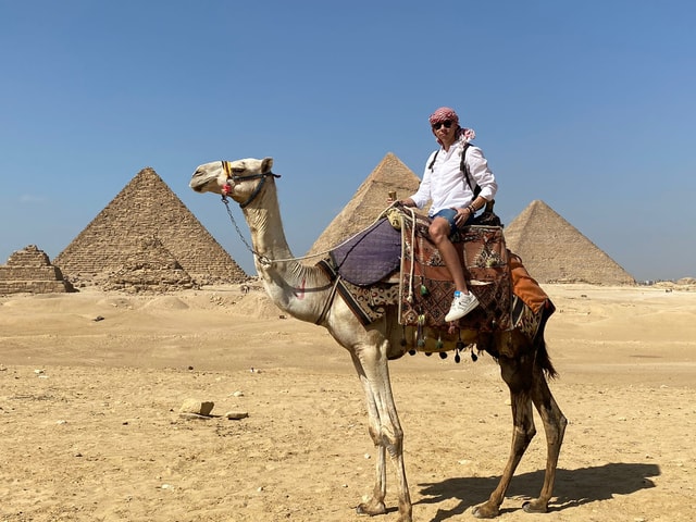 Giza Pyramids and Sphinx: Half-Day Private Tour