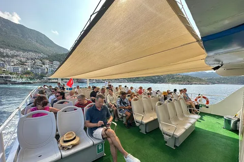 Kaş/Kalkan: Traghetto di andata e ritorno per Castelrosso
