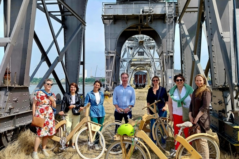 Anvers : Tour de ville en vélo Coco-mat en bois avec guideAnvers : Tour de ville en vélo COCO-MAT en bois avec guide