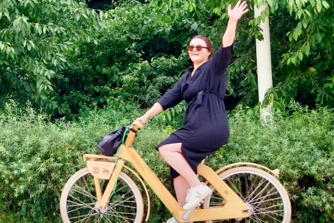 Amberes: Visita de la ciudad en bicicleta de madera Coco-mat con GuíaAmberes: Visita de la ciudad en bicicleta de madera COCO-MAT con Guía