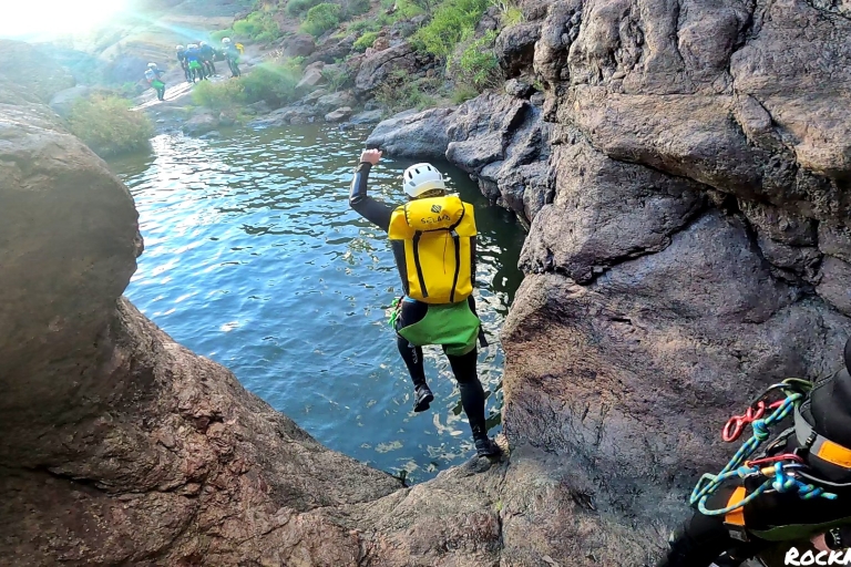 Las Palmas: Gran Canaria Dschungelabseilen mit WasserfällenCanyoning: Abseilen mit Wasserfällen im Dschungel von Gran Canaria