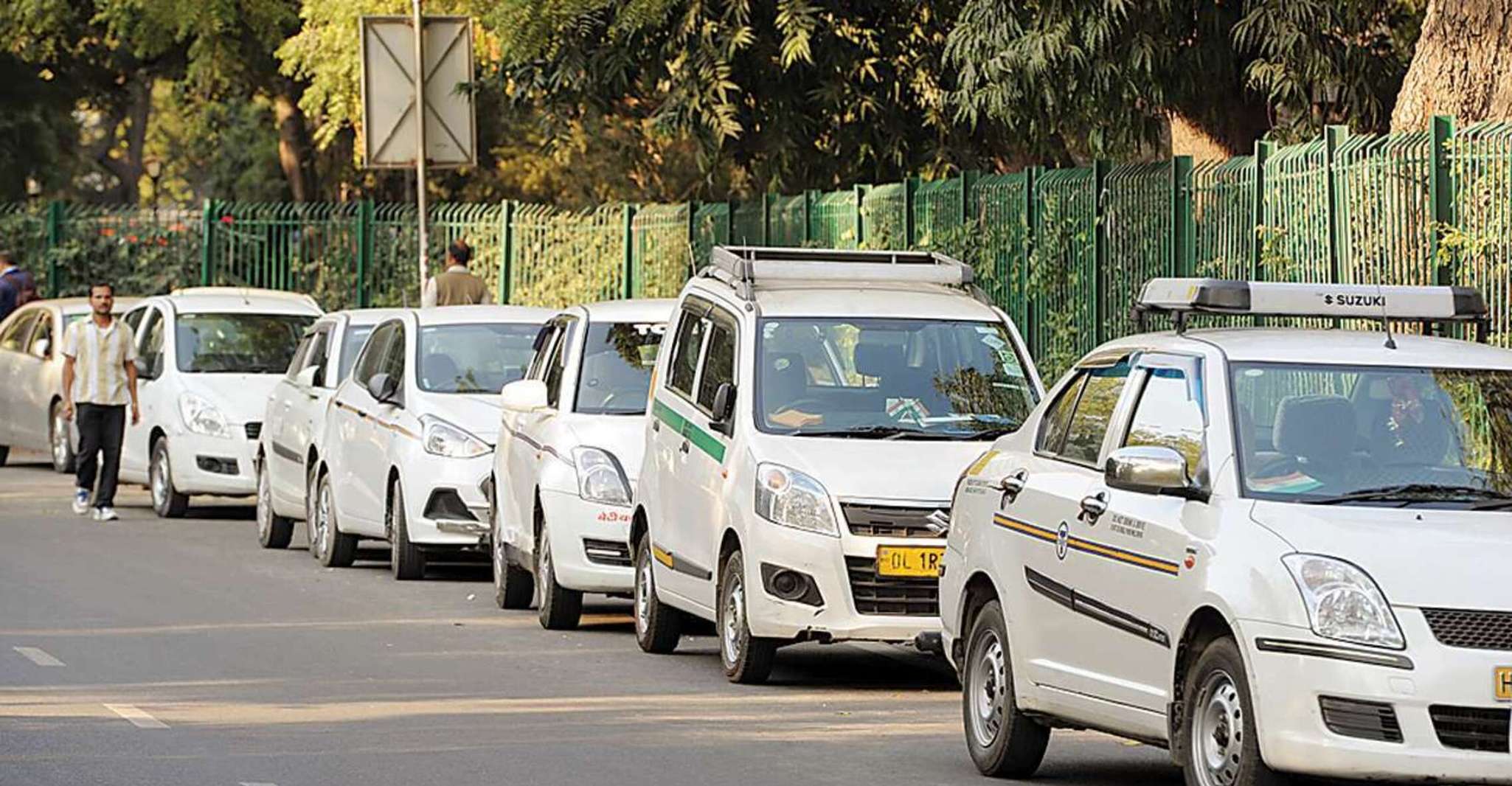 Delhi/Jaipur/Agra, Private One-Way Transfer - Hizvo