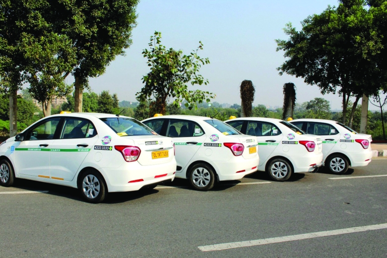 Transfert aller simple vers Delhi, Jaipur ou Agra en voiture privéeTransfert aller simple | Transfert de New Delhi à Agra