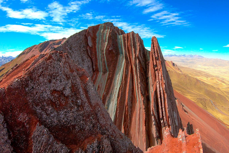 Pallay Poncho del Apu T'acllo Excursión a la Montaña del Arco Iris