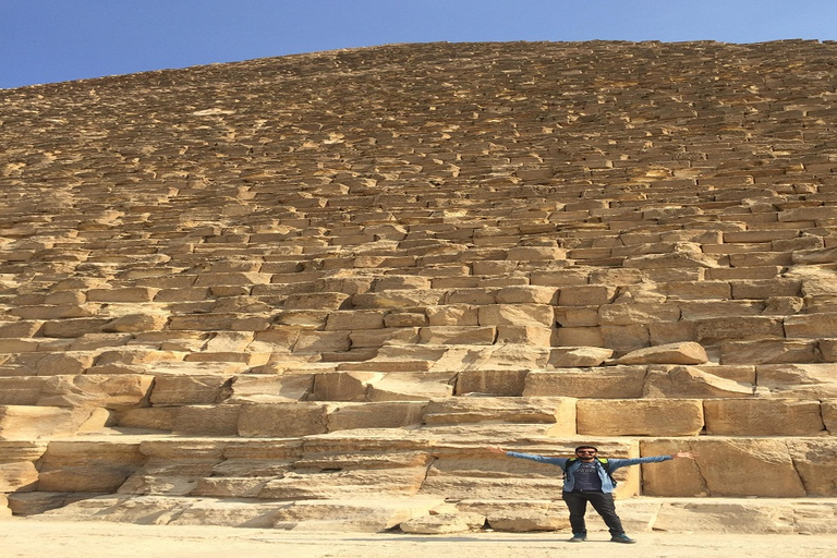 Cairo: Shared Half-Day tour of the Pyramids of Giza &guide