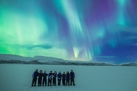 Tromsø : Excursion aux aurores boréales avec dîner et boissons chaudesTromsø : Visite des aurores boréales avec dîner et boissons chaudes