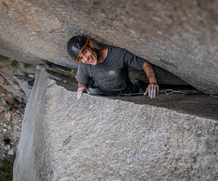 From Santiago: Rock Climbing Trip in Cajón del Maipo