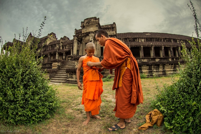 2-Day Angkor Wat With Small, Big Circuit and Banteay Srei