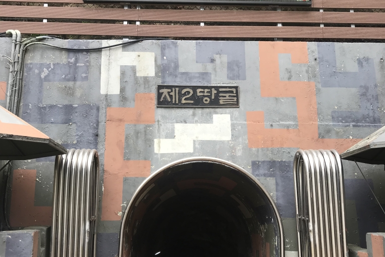 Depuis Séoul : Visite de la DMZ de Cheorwon, de l'observatoire et du champ de batailleVisite partagée, rendez-vous à Myeongdong