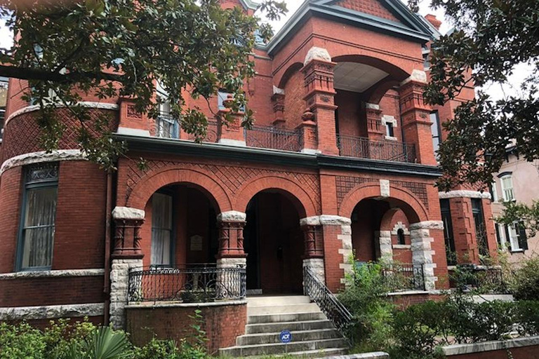 Savannah Bonaventure Walking Tour with Transportation Savannah: Bonaventure Cemetery Walking Tour