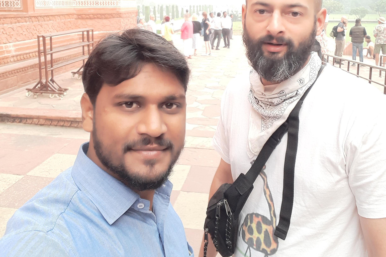 Agra lokal stadsrundtur (Taj Mahal + Agra Fort Tour + Baby Taj)Lokal stadsrundtur i Agra med endast guide