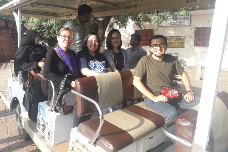 Agra lokal stadsrundtur (Taj Mahal + Agra Fort Tour + Baby Taj)Lokal stadsrundtur i Agra med endast guide