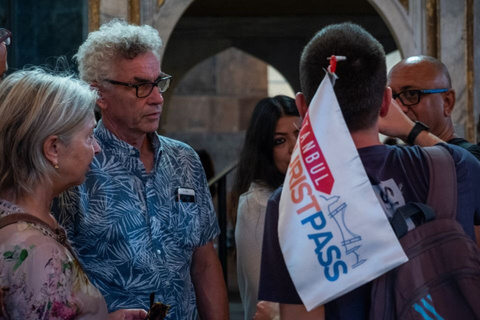 Estambul: tour guiado de la Cisterna Basílica sin colasEstambul: tour guiado sin colas de la Cisterna Basílica