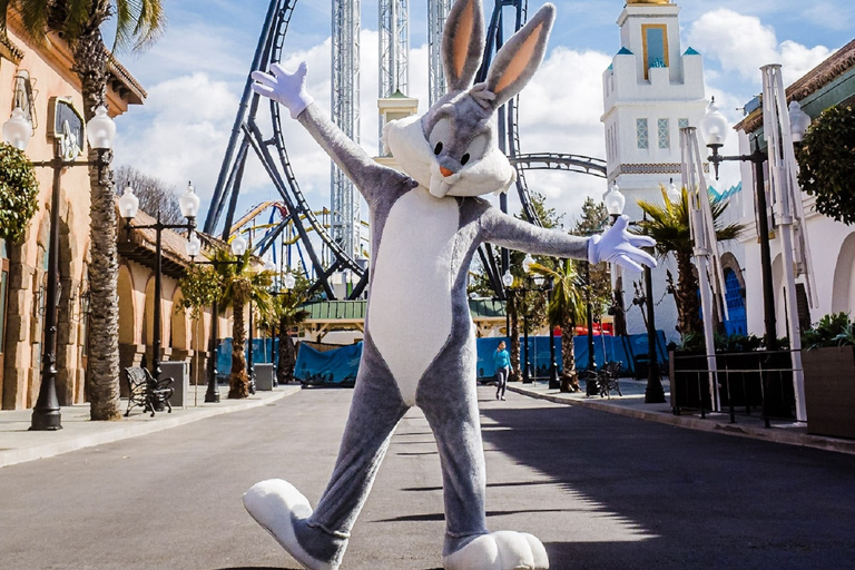 Madryt: Bilet do Parque Warner i transport w obie stronyMadryt: bilet do Parque Warner i transport w obie strony