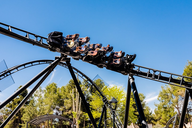 Madryt: Bilet do Parque Warner i transport w obie stronyMadryt: bilet do Parque Warner i transport w obie strony