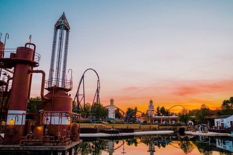 Madryt: Bilet do Parque Warner i transport w obie stronyMadryt: bilet do Parque Warner i transport w obie strony