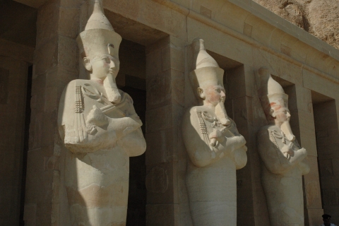 Leć nad Luksorem balonem na ogrzane powietrze, odwiedź 4 świątynie z przewodnikiemLeć nad Luksorem balonem na ogrzane powietrze, zwiedzaj z przewodnikiem 4 świątynie
