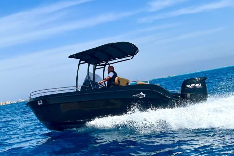 Hurghada: scopri la spiaggia di Nemo sull'isola di Giftun con il motoscafo