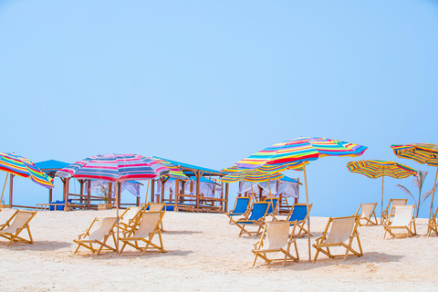 Hurghada: Tour in motoscafo dell&#039;isola di Nemo con snorkeling e pranzoIsole Nemo con 2 soste, snorkeling e cestino per il pranzo