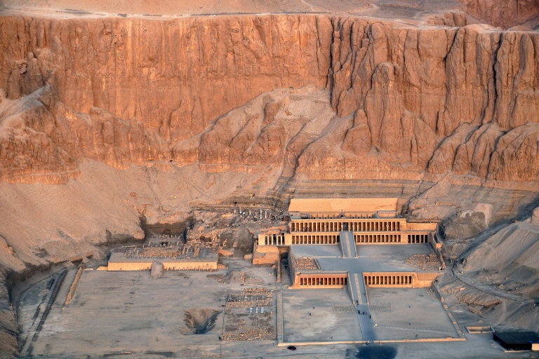 Vuela sobre Luxor en Globo, Visita Guiada 4 TemplosSobrevuela Luxor en Globo, Visita Guiada 4 Templos