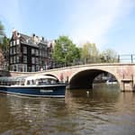 Amsterdam: crociera classica sui canali di 1 ora e 15 minuti con possibilità di snack