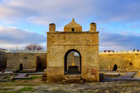 Tour particular por Gobustan e AbsheronGobustan e Absheron Tour Privado