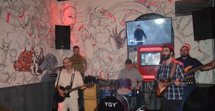 Baku: Guided Bar Crawl with Shots and Nightclub Entry photo 6