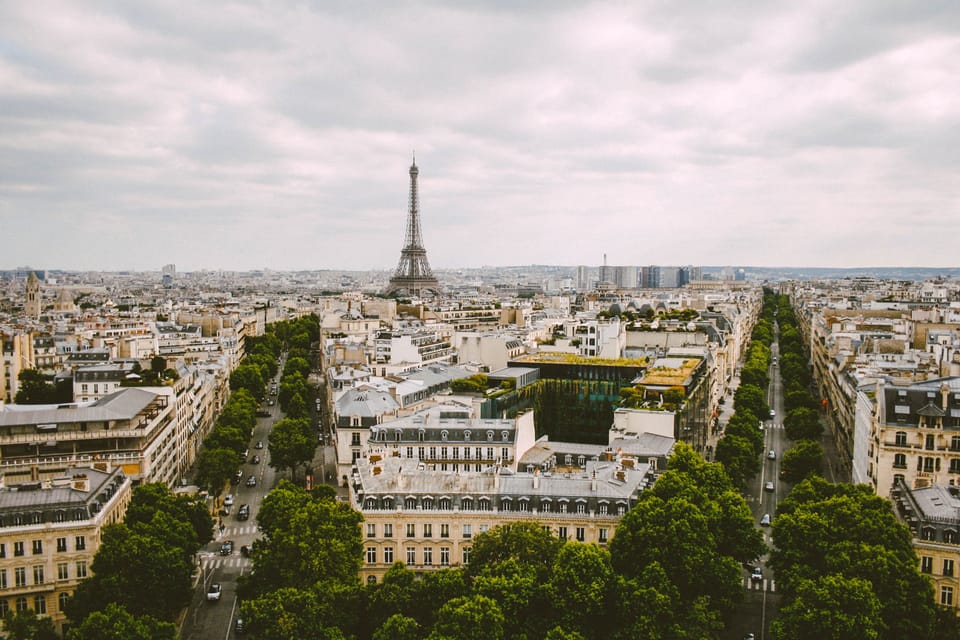 From Le Havre Port, Round-Trip Transfer to Paris by Bus - Hizvo