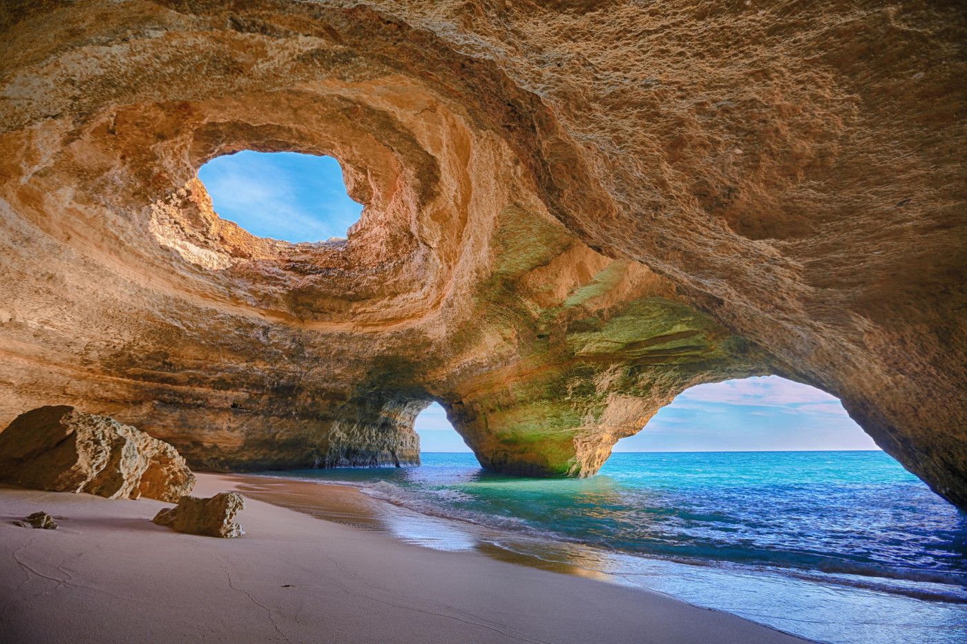 Von Portimão: Bootstour zu den Höhlen von Benagil und zum Strand von Marinha