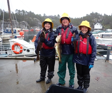 Bergen: Guided Fishing Tour with Outdoor Cooking