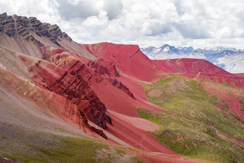 Von Cusco aus: Der Regenbogenberg und das Rote Tal - Private TourVon Cusco aus: Der Regenbogenberg und das Rote Tal