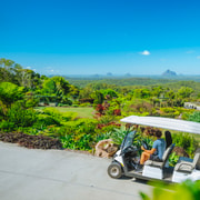 Maleny: Maleny Botanic Gardens & Bird World Entry Ticket
