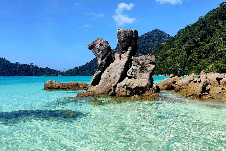 Early Bird Surin Islands Snorkeling Trip maximum 24 p.