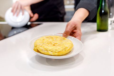 Madrid: Tapas kookcursus in een privé lokaal eetcafe