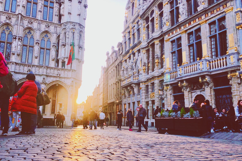 Bruxelles : visite "Grand City Tour" en busVisite de groupe en espagnol/anglais/français